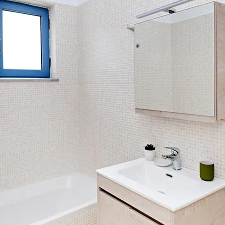 Kimi -new Listing With Sea Views! * Каливес